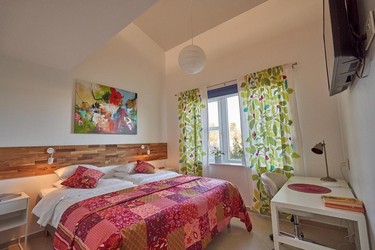 Staylong Hotell Täby Extérieur photo